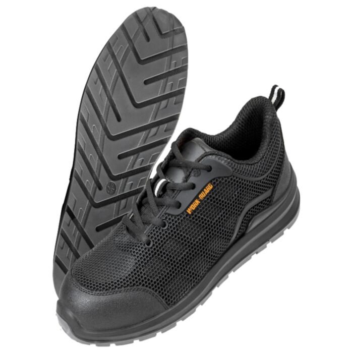 All-black safety trainer Vignette